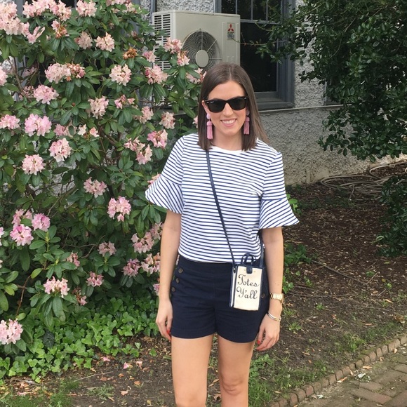 Profile Picture of Lori Carlton (@lori_carlton) on Poshmark