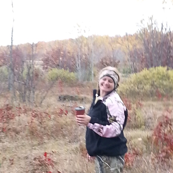 Profile Picture of Jody Klemm-howard (@joboone1975) on Poshmark