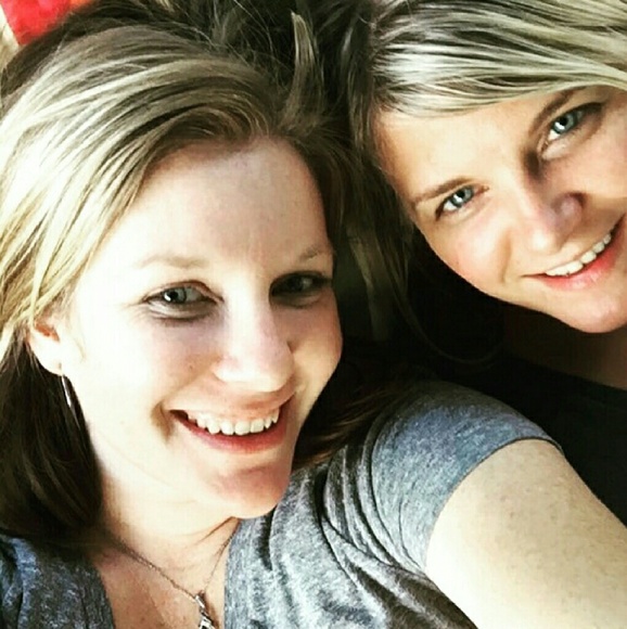 Profile Picture of Karen Heislen (@kardjr01) on Poshmark