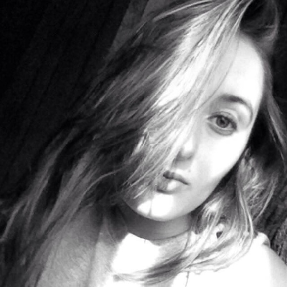Profile Picture of Breanna Kalinowski (@kalinowskib) on Poshmark