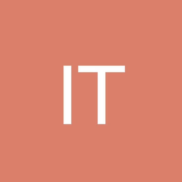 Profile Picture of Irisleidy Tamayo (@irisleidy86) on Poshmark