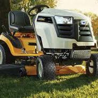 Profile Picture of Matt On A Mower (@MattOnAMower) on Twitter