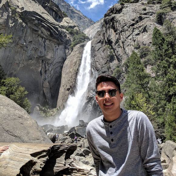 Profile Picture of Aaron Galaura (@bay23baller) on Poshmark