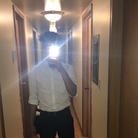 Profile Picture of Adil Hussaini (@hussaini0) on Poshmark