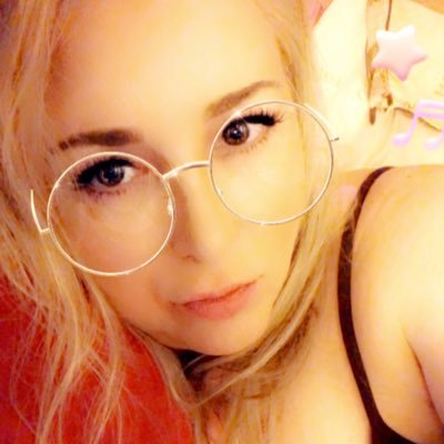 Profile Picture of Teresa Hudson (@teresahudson72) on Twitter