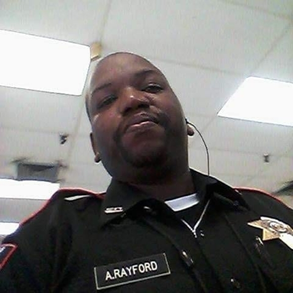 Profile Picture of Rayford Kd (@arayford25) on Poshmark