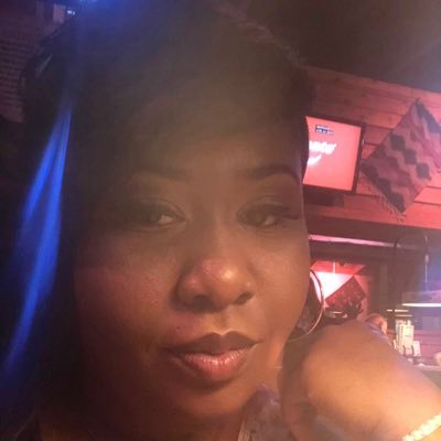 Profile Picture of Kimberly Humphrey (@Kimberl39153078) on Twitter