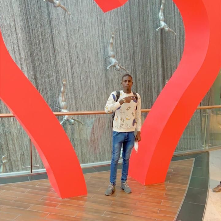 Profile Picture of KimLunde (@wschamqu0qp) on Tiktok