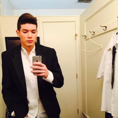 Profile Picture of Abraham (@Abe_Padilla) on Twitter