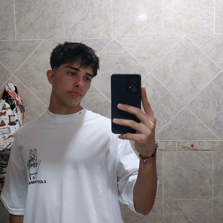 Profile Picture of Pedro (@pedroandreu06) on Tiktok