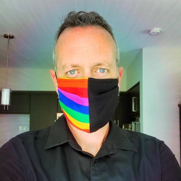 Steve Taschler - Poshmark Profile Picture of Steve Taschler (@stevetaschler) on Poshmark