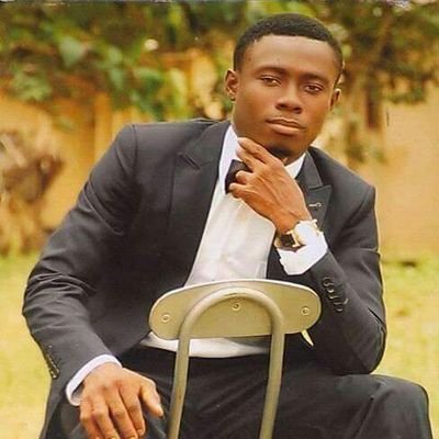 Profile Picture of Mentor Paul (@PauloskiAtom) on Twitter