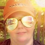 Profile Picture of Robyn Russell (@robyneggg) on Instagram