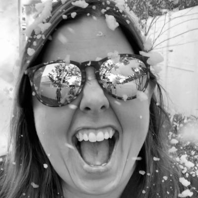 Profile Picture of Shannon O'Neil (@shanwrites) on Twitter