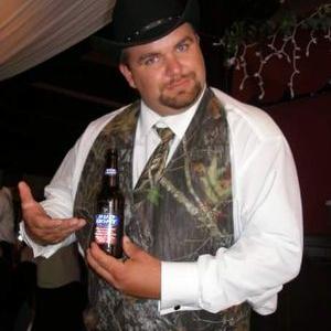 Profile Picture of Paul Lundgren (@ricktugnuts) on Twitter