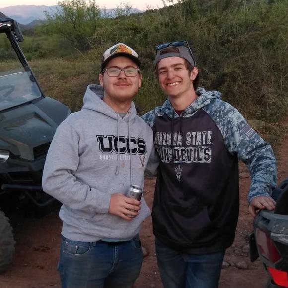 Profile Picture of Blake Standring (@blakestand2) on Poshmark