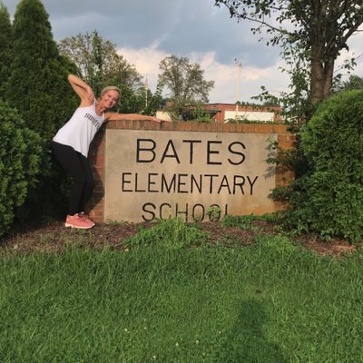 Profile Picture of Nikki Stivers Peters (@NikStivers) on Twitter