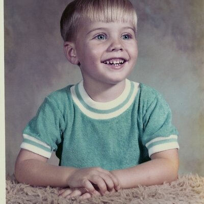 Profile Picture of Mark Fitzhenry (@Meathed666) on Twitter