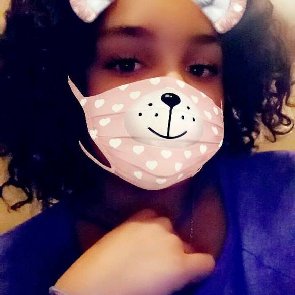 Profile Picture of Delaja Sturkey (@delajasturkey) on Poshmark