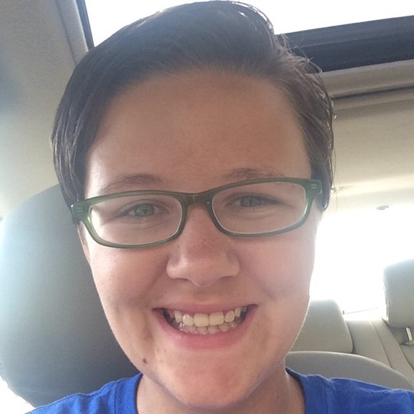 Profile Picture of Jessica Gernhardt (@jessigern) on Poshmark