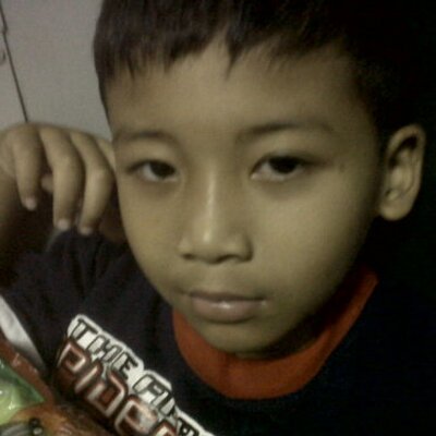 Profile Picture of кєνιαη ƒяє∂α (@KevinWe53445620) on Twitter