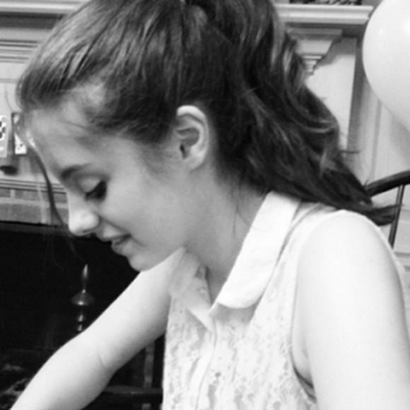 Profile Picture of Lindsey Pucella (@littlec13) on Poshmark