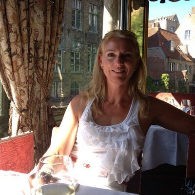 Profile Picture of Valérie Herman (@jeevaxa) on Twitter