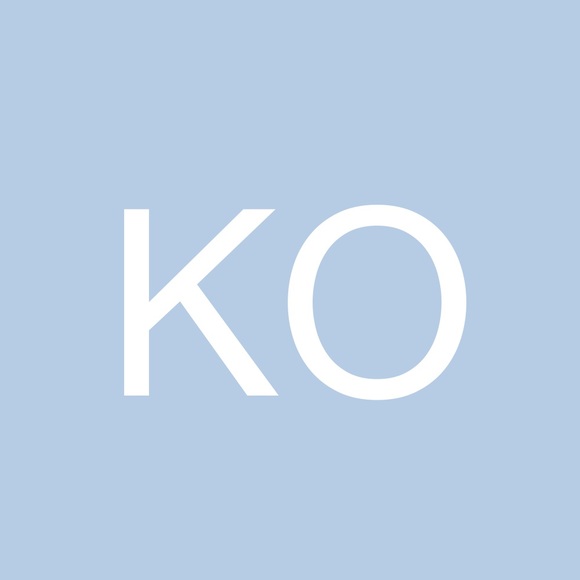 Profile Picture of Kelsie Odhner (@kelsieodhner) on Poshmark