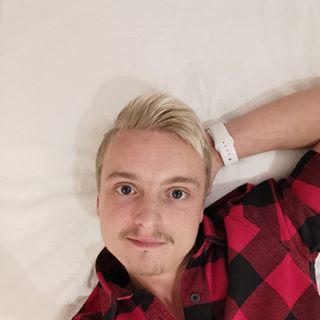 Profile Picture of Conrad Line (@conradline) on Facebook