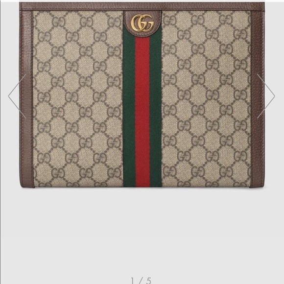 Profile Picture of Lachunda Johnson (@belladonna7410) on Poshmark