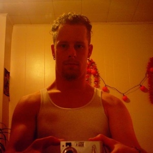 Profile Picture of Roy Dickson (@sideshow_roy) on Myspace