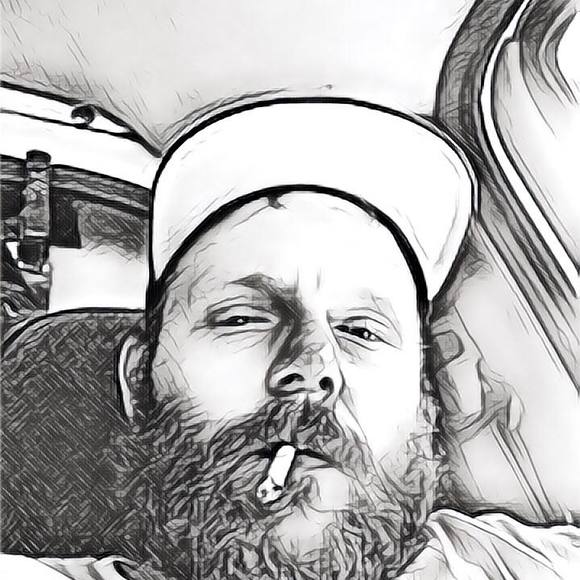 Profile Picture of Kyle Brewer (@kbrewer11) on Poshmark