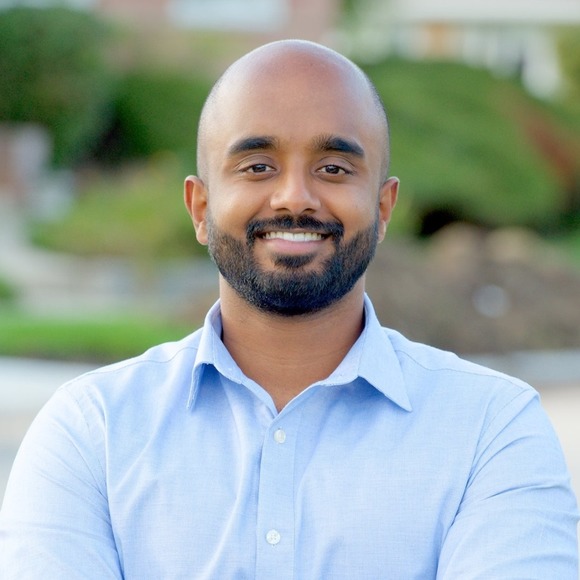 Kevin Olickal - Poshmark Profile Picture of Kevin Olickal (@kolickal) on Poshmark