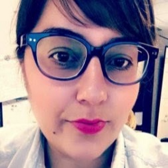 Profile Picture of Elyse Malanowski (@emalanowski) on Poshmark