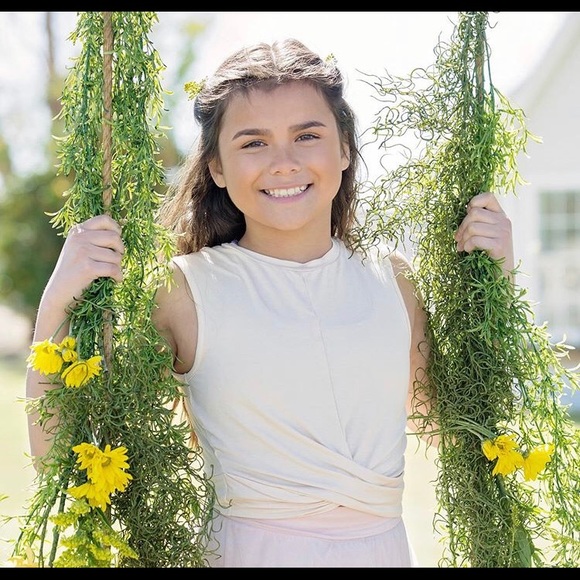 Profile Picture of Hayden Ray (@hayden_ray) on Poshmark