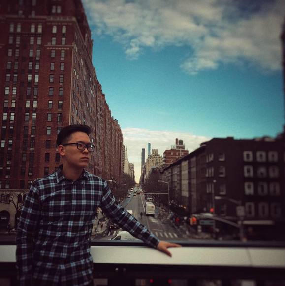 Profile Picture of Bob Xiang (@xiangchengye808) on Poshmark