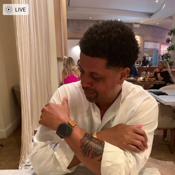 Profile Picture of James Roundtree (@roundj) on Poshmark