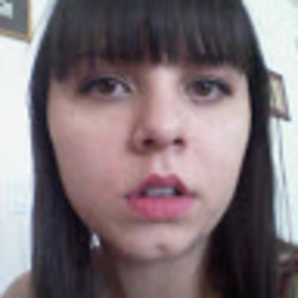 Profile Picture of Amanda Harp (@amandah583) on Poshmark