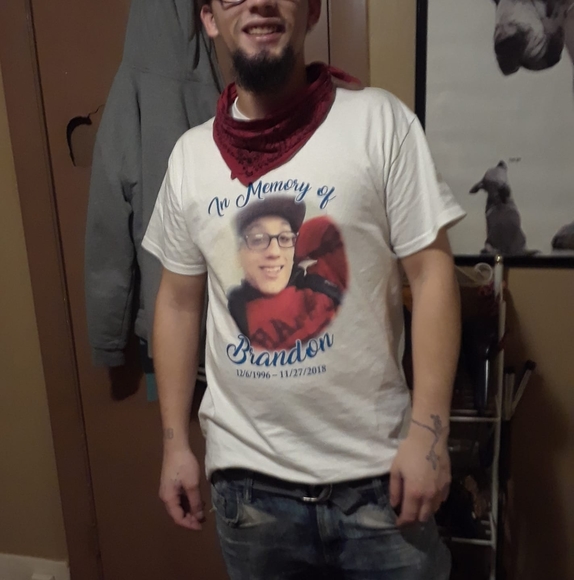 Profile Picture of Tyler Silva (@pimpintyxo) on Poshmark