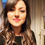 Profile Picture of Dani Flores 🌷 (@danicaflores) on Instagram