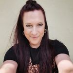 Profile Picture of Astrid Grobbel (@morgens_zirkus_abends_theater) on Instagram