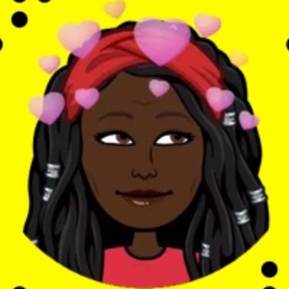 Profile Picture of Esther j Pewu (@ebae05) on Poshmark