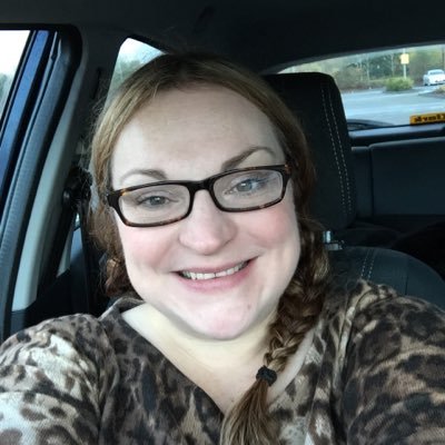 Profile Picture of Catherine Logan (@catchooky) on Twitter