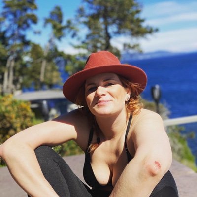 Profile Picture of Tess Weaver (@TessWea66635448) on Twitter