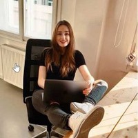 Profile Picture of Simone Daniels (@simone-daniels-18) on Quora
