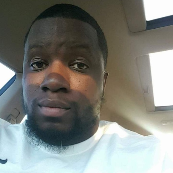 Profile Picture of Javaris Bellamy (@javarisbellamy) on Poshmark