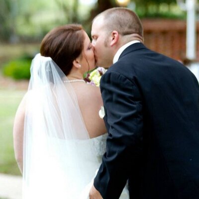 Profile Picture of Whitney Foreman (@WhitneyPosten) on Twitter