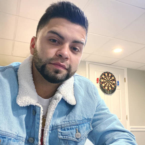 Profile Picture of Tobar Jerry (@jaytobar30) on Poshmark