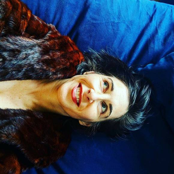 Profile Picture of Elise Coury (@elisecreature) on Poshmark
