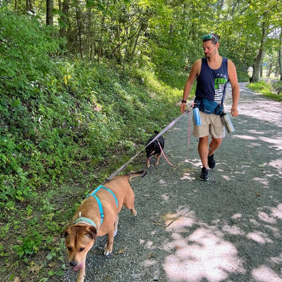 Profile Picture of Justin Cramblitt (@justin61888) on Poshmark